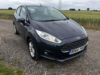 Ford Fiesta 1.6 Zetec Hatchback 5dr Petrol Powershift Euro 5 (105 ps)