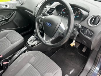 Ford Fiesta 1.6 Zetec Hatchback 5dr Petrol Powershift Euro 5 (105 ps)