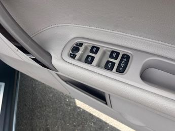 Volvo C70 2.4i SE Lux Geartronic 2dr