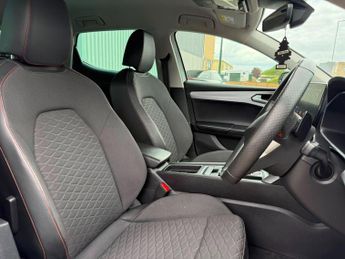 SEAT Leon 1.4 eHybrid 12.8kWh FR DSG Euro 6 (s/s) 5dr