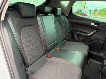 SEAT Leon 1.4 eHybrid 12.8kWh FR DSG Euro 6 (s/s) 5dr