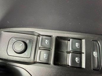 SEAT Leon 1.4 eHybrid 12.8kWh FR DSG Euro 6 (s/s) 5dr