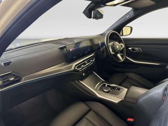 BMW 3 Series 2.0 330e 12kWh M Sport Saloon 4dr Petrol Plug-in Hybrid Auto xDr