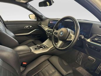 BMW 3 Series 2.0 330e 12kWh M Sport Saloon 4dr Petrol Plug-in Hybrid Auto xDr