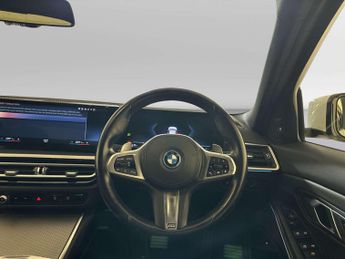 BMW 3 Series 2.0 330e 12kWh M Sport Saloon 4dr Petrol Plug-in Hybrid Auto xDr