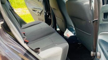 Ford Fiesta 1.4 Titanium 5dr