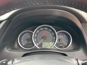 Toyota Auris 1.6 V-Matic Icon Multidrive S Euro 5 5dr