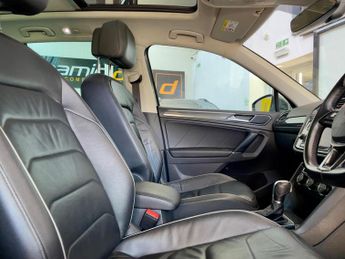 Volkswagen Tiguan 2.0 TDI BlueMotion Tech SEL DSG 4Motion Euro 6 (s/s) 5dr