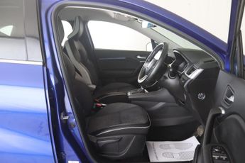 Renault Captur 1.6 E-TECH techno Auto Euro 6 (s/s) 5dr