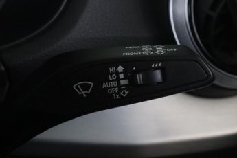 Audi Q2 1.5 TFSI CoD 35 S line S Tronic Euro 6 (s/s) 5dr