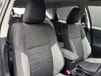Toyota Auris 1.8 VVT-h Business Edition CVT Euro 6 (s/s) 5dr
