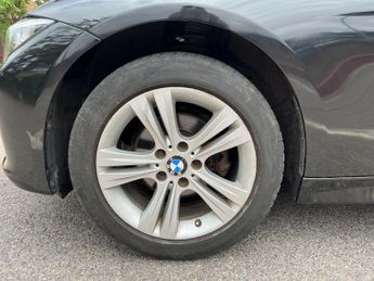 BMW 3 Series 1.5 318i Sport Auto Euro 6 (s/s) 4dr