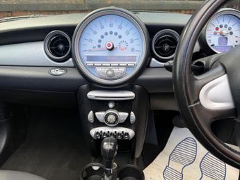 MINI Convertible 1.6 Cooper Steptronic Euro 4 2dr