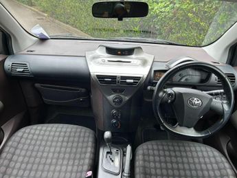 Toyota iQ 1.0 VVT-i Multidrive Euro 4 3dr