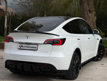 Tesla Model Y (Dual Motor) Long Range Auto 4WDE 5dr