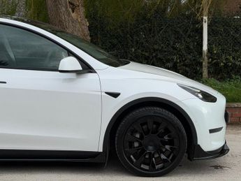 Tesla Model Y (Dual Motor) Long Range Auto 4WDE 5dr