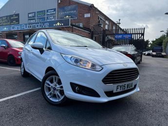 Ford Fiesta 1.0T EcoBoost Zetec Euro 5 (s/s) 5dr