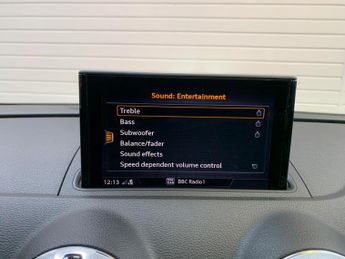 Audi A3 1.4 TFSI e-tron Sportback e-S Tronic Euro 6 5dr 8.8kWh