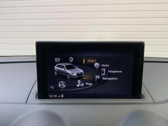 Audi A3 1.4 TFSI e-tron Sportback e-S Tronic Euro 6 5dr 8.8kWh