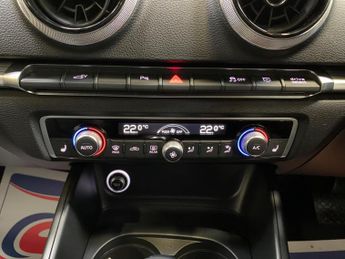 Audi A3 1.4 TFSI e-tron Sportback e-S Tronic Euro 6 5dr 8.8kWh