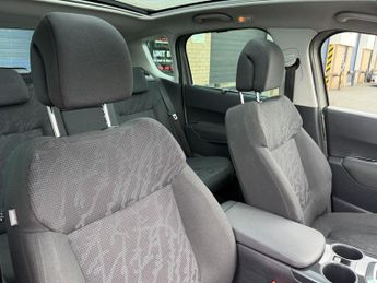 Peugeot 3008 1.6 e-HDi Allure EGC Euro 5 (s/s) 5dr