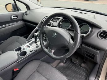 Peugeot 3008 1.6 e-HDi Allure EGC Euro 5 (s/s) 5dr