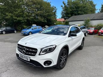 Mercedes-Benz GLA 1.6 GLA180 Urban Edition 7G-DCT Euro 6 (s/s) 5dr