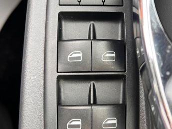 Chrysler Grand Voyager 2.8 CRD LX Auto Euro 4 5dr