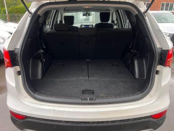 Hyundai Santa Fe 2.2 CRDi Style Auto 4WD Euro 5 5dr (7 seat)