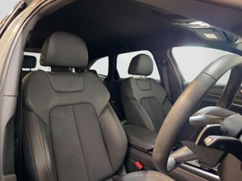 Audi A6 Avant 2.0 TDI 40 Black Edition S Tronic quattro Euro 6 (s/s) 5dr