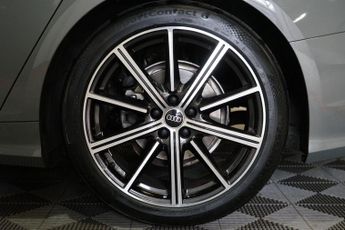 Audi A6 Avant 2.0 TDI 40 Black Edition S Tronic quattro Euro 6 (s/s) 5dr