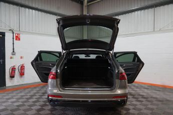 Audi A6 Avant 2.0 TDI 40 Black Edition S Tronic quattro Euro 6 (s/s) 5dr