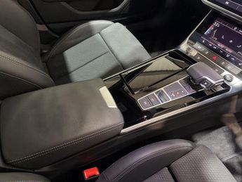 Audi A6 Avant 2.0 TDI 40 Black Edition S Tronic quattro Euro 6 (s/s) 5dr