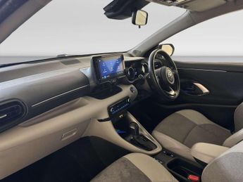 Toyota Yaris 1.5 VVT-h Excel Hatchback 5dr Petrol Hybrid E-CVT Euro 6 (s/s) (
