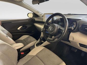 Toyota Yaris 1.5 VVT-h Excel Hatchback 5dr Petrol Hybrid E-CVT Euro 6 (s/s) (