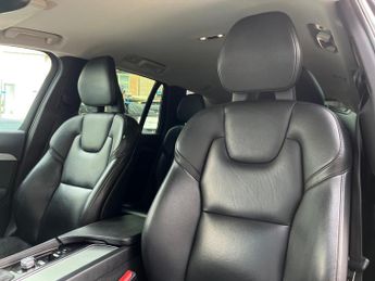 Volvo XC90 2.0 D5 PowerPulse Momentum Pro Auto 4WD Euro 6 (s/s) 5dr