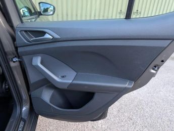 Volkswagen T-Cross 1.6 TDI SE DSG Euro 6 (s/s) 5dr
