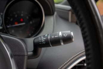 Jaguar XE 2.0i R-Sport Auto Euro 6 (s/s) 4dr
