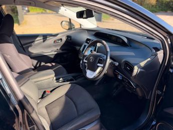 Toyota Prius 1.5 CVT 4dr