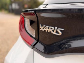 Toyota Yaris 1.5 VVT-h Icon E-CVT Euro 6 (s/s) 5dr