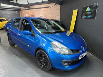 Renault Clio 1.4 16v Dynamique 5dr