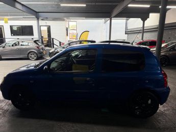 Renault Clio 1.2 Campus Sport 3dr