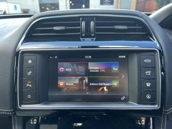Jaguar F-PACE 2.0 D180 R-Sport Auto Euro 6 (s/s) 5dr