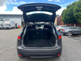Jaguar F-PACE 2.0 D180 R-Sport Auto Euro 6 (s/s) 5dr