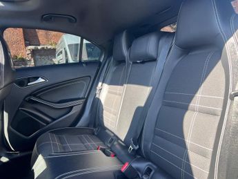 Mercedes-Benz A Class 2.1 A200 CDI Sport 7G-DCT Euro 6 (s/s) 5dr
