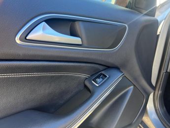 Mercedes-Benz A Class 2.1 A200 CDI Sport 7G-DCT Euro 6 (s/s) 5dr