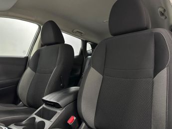 Nissan Qashqai 1.3 DIG-T Acenta Premium DCT Auto Euro 6 (s/s) 5dr