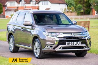 Mitsubishi Outlander 2.4h TwinMotor 13.8kWh 4h CVT 4WD Euro 6 (s/s) 5dr