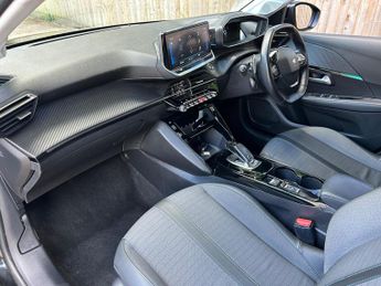 Peugeot 208 1.2 PureTech Allure Premium EAT Euro 6 (s/s) 5dr