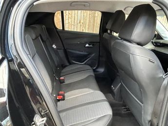 Peugeot 208 1.2 PureTech Allure Premium EAT Euro 6 (s/s) 5dr